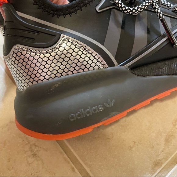 Adidas ZX 2K Boost MARVEL 'Stark Industries' IRON MAN Sneakers Like New Size 7 - Picture 2 of 14